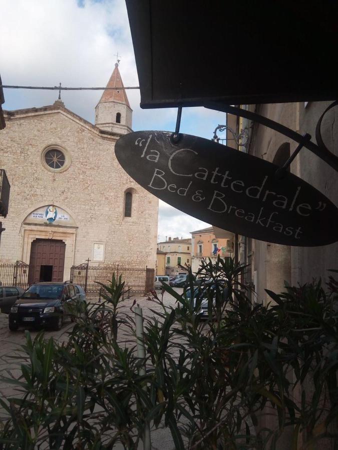 B&B La Cattedrale Venosa Luaran gambar